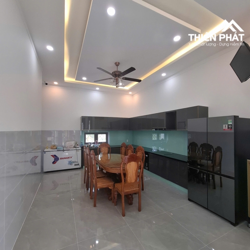Nhà mái thái diện tích 200m2 Vĩnh Thanh, Nhơn Trạch, Đồng Nai