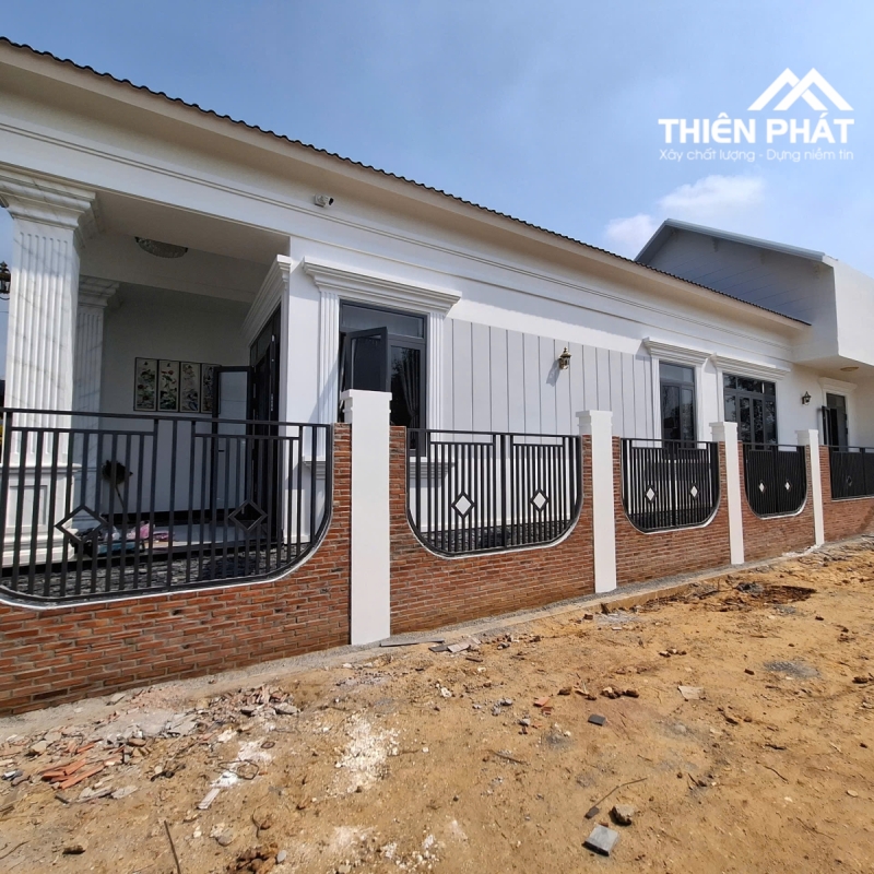 Nhà mái thái diện tích 200m2 Vĩnh Thanh, Nhơn Trạch, Đồng Nai